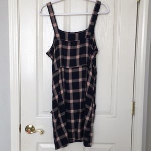 strappy patch pocket dress